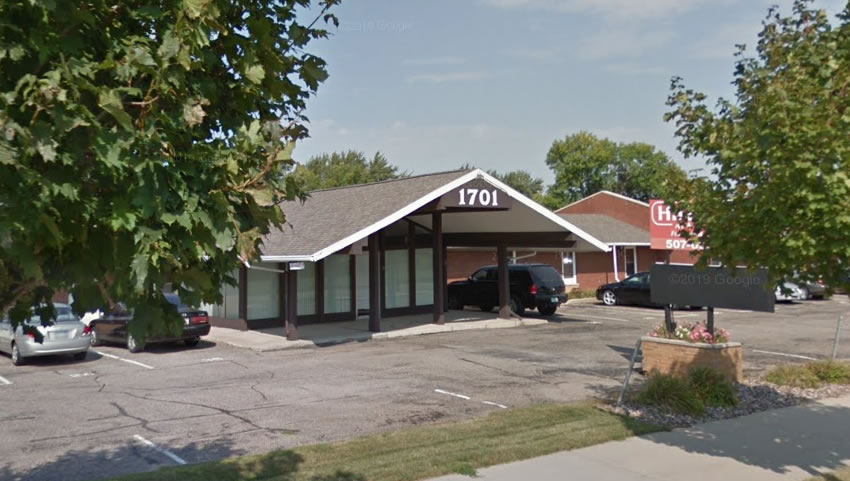 photo Dave's Sewing Machine Repair office